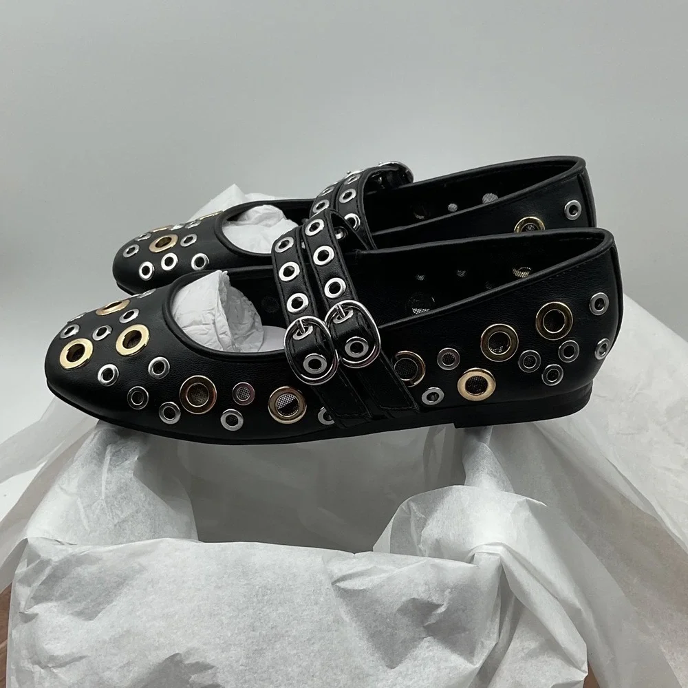 Aqua Gabbi Black Grommet Mary Jane Flats Double Buckle Mixed Metal Shoes Size 5M